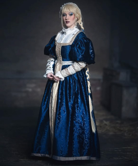 Velvet Court Baroque designer Toxic Nyan Girl - Foto Henk van Rijssen
